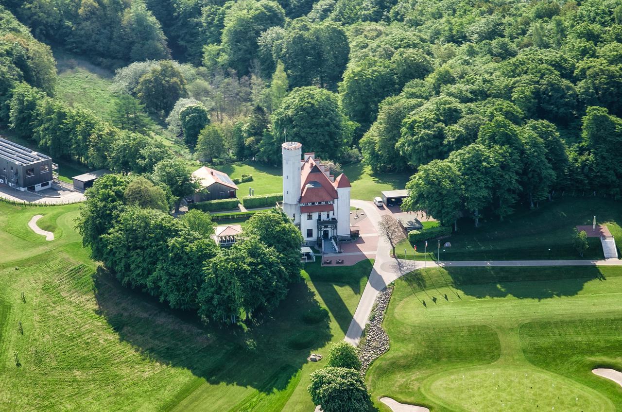 Romantik Hotel Schloss Ranzow Lohme Exterior photo